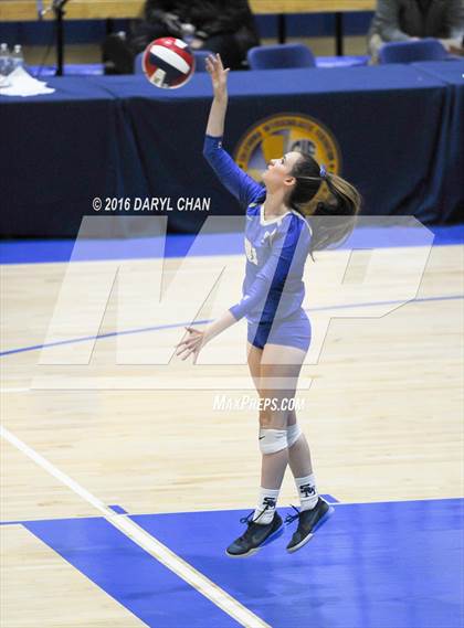 Thumbnail 3 in Archbishop Mitty vs. Santa Margarita (CIF State Open Division Final) photogallery.