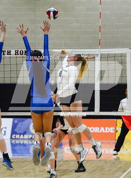 Thumbnail 2 in Archbishop Mitty vs. Santa Margarita (CIF State Open Division Final) photogallery.