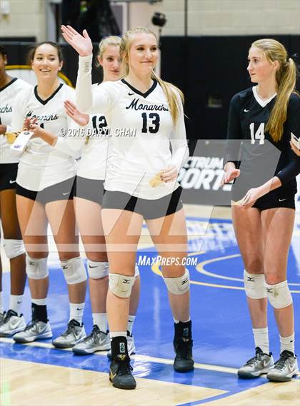 Thumbnail 3 in Archbishop Mitty vs. Santa Margarita (CIF State Open Division Final) photogallery.