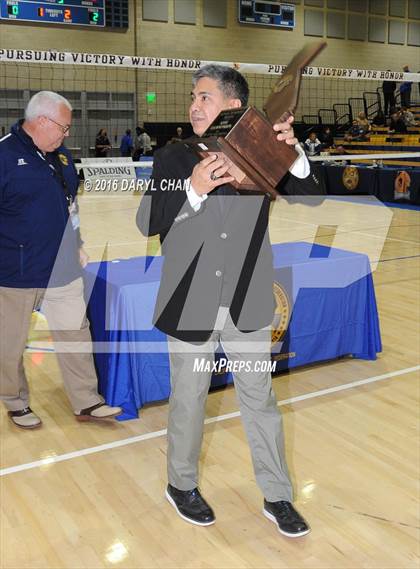 Thumbnail 3 in Archbishop Mitty vs. Santa Margarita (CIF State Open Division Final) photogallery.
