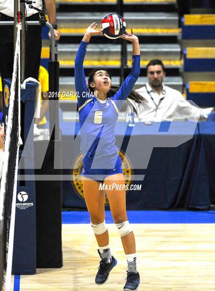Thumbnail 2 in Archbishop Mitty vs. Santa Margarita (CIF State Open Division Final) photogallery.
