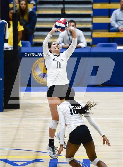 Thumbnail 2 in Archbishop Mitty vs. Santa Margarita (CIF State Open Division Final) photogallery.