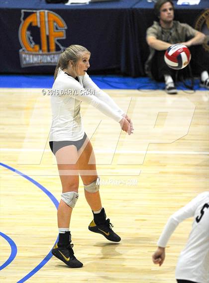 Thumbnail 3 in Archbishop Mitty vs. Santa Margarita (CIF State Open Division Final) photogallery.
