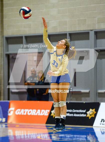 Thumbnail 3 in Archbishop Mitty vs. Santa Margarita (CIF State Open Division Final) photogallery.