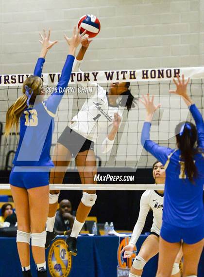 Thumbnail 1 in Archbishop Mitty vs. Santa Margarita (CIF State Open Division Final) photogallery.