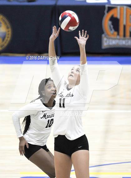 Thumbnail 3 in Archbishop Mitty vs. Santa Margarita (CIF State Open Division Final) photogallery.