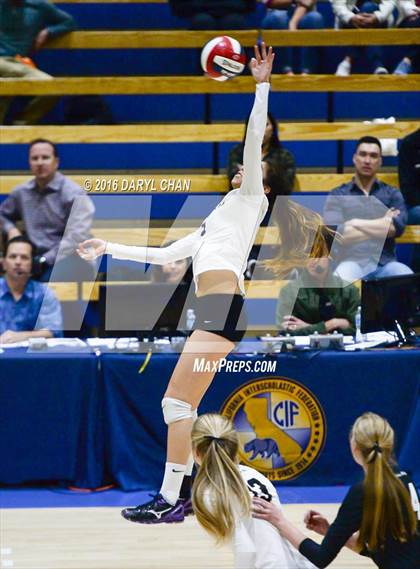 Thumbnail 2 in Archbishop Mitty vs. Santa Margarita (CIF State Open Division Final) photogallery.