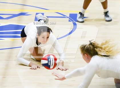 Thumbnail 1 in Archbishop Mitty vs. Santa Margarita (CIF State Open Division Final) photogallery.