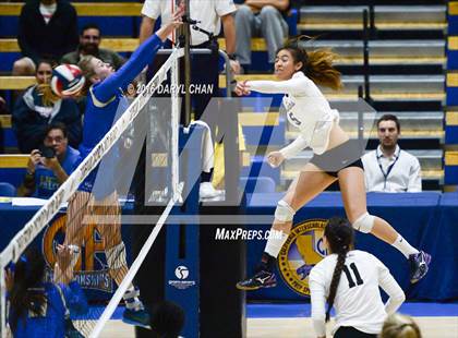 Thumbnail 3 in Archbishop Mitty vs. Santa Margarita (CIF State Open Division Final) photogallery.