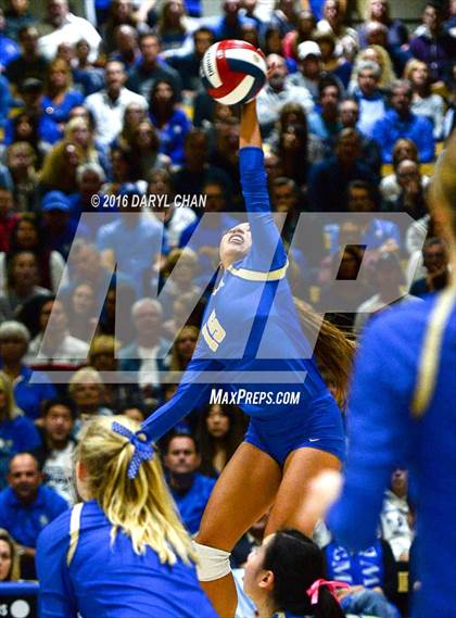 Thumbnail 3 in Archbishop Mitty vs. Santa Margarita (CIF State Open Division Final) photogallery.