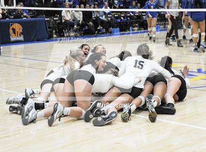 Thumbnail 2 in Archbishop Mitty vs. Santa Margarita (CIF State Open Division Final) photogallery.