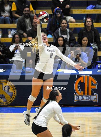 Thumbnail 3 in Archbishop Mitty vs. Santa Margarita (CIF State Open Division Final) photogallery.