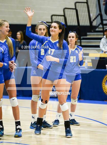 Thumbnail 2 in Archbishop Mitty vs. Santa Margarita (CIF State Open Division Final) photogallery.