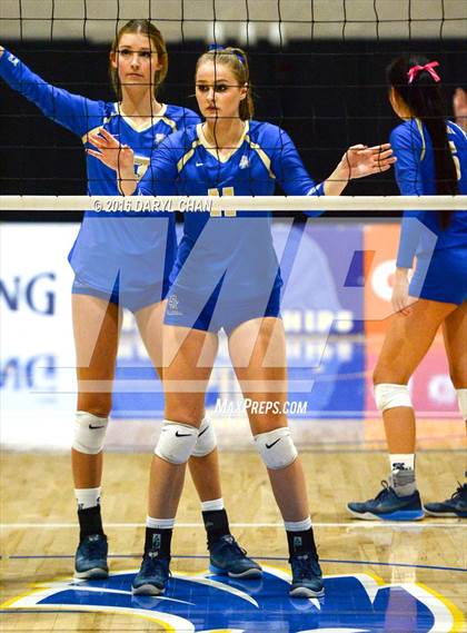 Thumbnail 2 in Archbishop Mitty vs. Santa Margarita (CIF State Open Division Final) photogallery.
