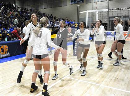 Thumbnail 2 in Archbishop Mitty vs. Santa Margarita (CIF State Open Division Final) photogallery.