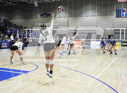 Thumbnail 2 in Archbishop Mitty vs. Santa Margarita (CIF State Open Division Final) photogallery.