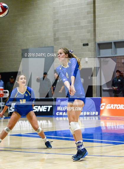 Thumbnail 2 in Archbishop Mitty vs. Santa Margarita (CIF State Open Division Final) photogallery.