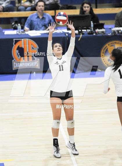 Thumbnail 3 in Archbishop Mitty vs. Santa Margarita (CIF State Open Division Final) photogallery.