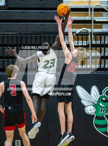 Thumbnail 3 in Cherokee @ Roswell photogallery.
