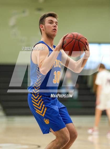 Thumbnail 2 in Marin Academy vs. Pierce (Steve Cauchi Ram Jam Tournament) photogallery.