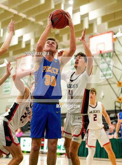 Thumbnail 3 in Marin Academy vs. Pierce (Steve Cauchi Ram Jam Tournament) photogallery.