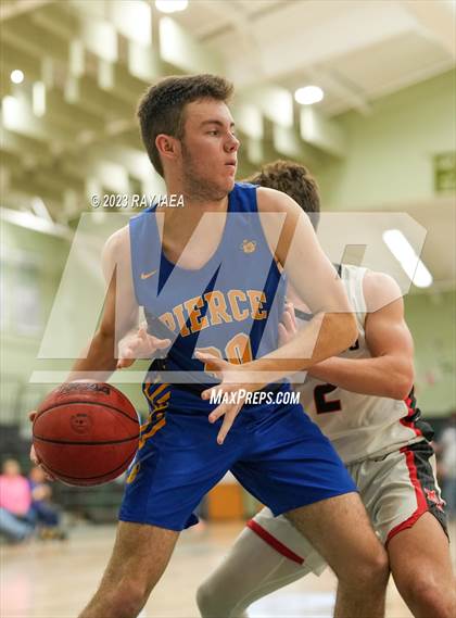 Thumbnail 2 in Marin Academy vs. Pierce (Steve Cauchi Ram Jam Tournament) photogallery.