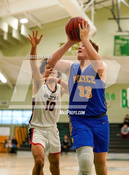 Thumbnail 2 in Marin Academy vs. Pierce (Steve Cauchi Ram Jam Tournament) photogallery.