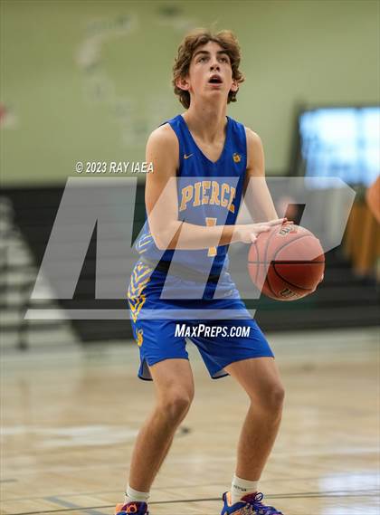 Thumbnail 2 in Marin Academy vs. Pierce (Steve Cauchi Ram Jam Tournament) photogallery.