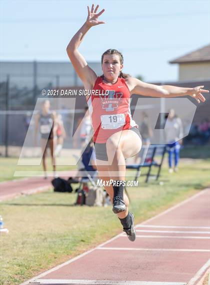 Thumbnail 3 in AIA Track & Field Championships (Girls Long/Triple Jump DIV 1& 3) photogallery.