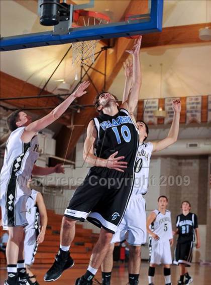 Thumbnail 1 in Palos Verdes Peninsula vs Villa Park (MaxPreps Holiday Classic) photogallery.