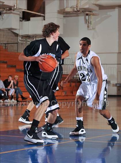 Thumbnail 3 in Palos Verdes Peninsula vs Villa Park (MaxPreps Holiday Classic) photogallery.