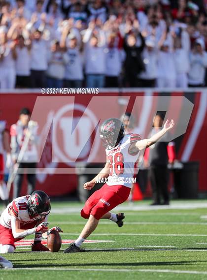 Thumbnail 3 in Weber @ Corner Canyon (UHSAA 6A Semifinal) photogallery.