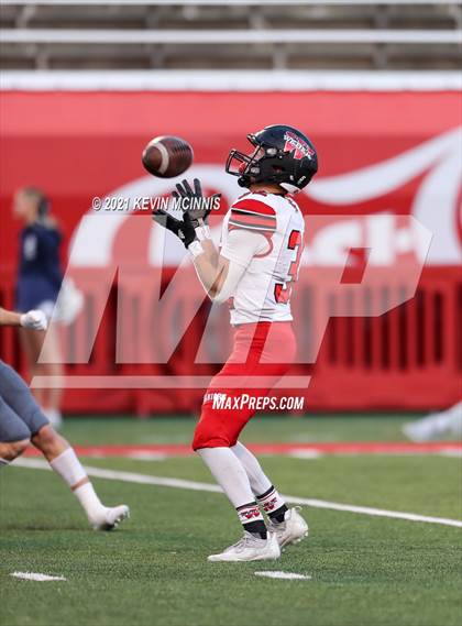 Thumbnail 2 in Weber @ Corner Canyon (UHSAA 6A Semifinal) photogallery.