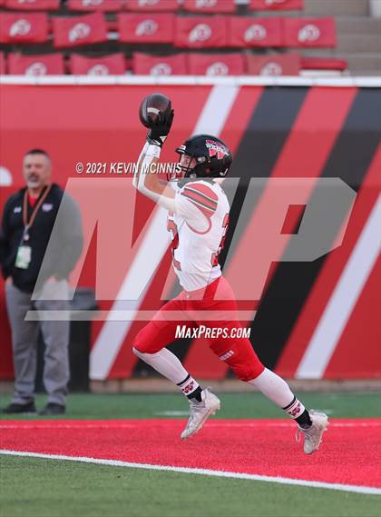 Thumbnail 1 in Weber @ Corner Canyon (UHSAA 6A Semifinal) photogallery.