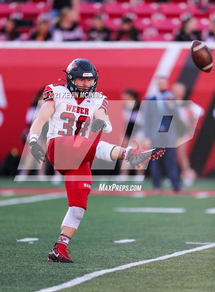 Thumbnail 2 in Weber @ Corner Canyon (UHSAA 6A Semifinal) photogallery.