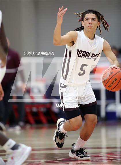 Thumbnail 3 in Cypress Ridge vs. Pearland (McDonald's Texas Invitational) photogallery.
