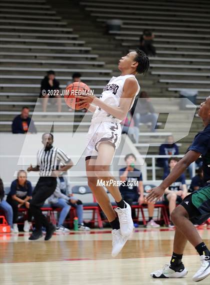 Thumbnail 2 in Cypress Ridge vs. Pearland (McDonald's Texas Invitational) photogallery.