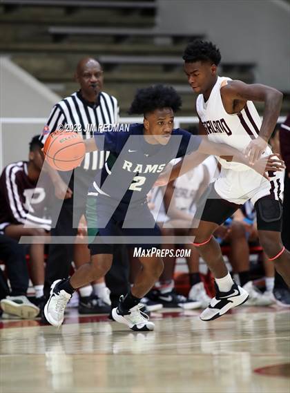 Thumbnail 3 in Cypress Ridge vs. Pearland (McDonald's Texas Invitational) photogallery.