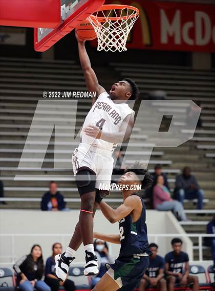Thumbnail 2 in Cypress Ridge vs. Pearland (McDonald's Texas Invitational) photogallery.