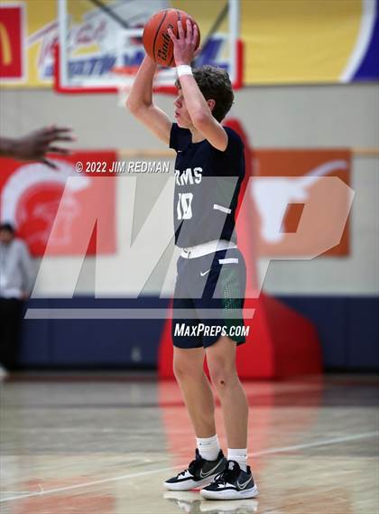 Thumbnail 2 in Cypress Ridge vs. Pearland (McDonald's Texas Invitational) photogallery.