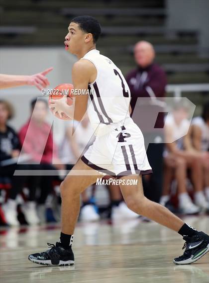 Thumbnail 1 in Cypress Ridge vs. Pearland (McDonald's Texas Invitational) photogallery.