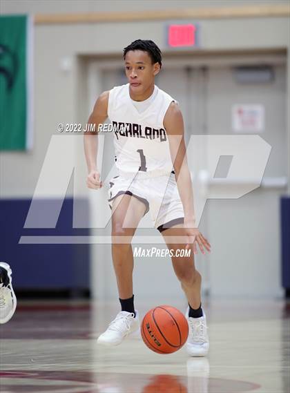 Thumbnail 3 in Cypress Ridge vs. Pearland (McDonald's Texas Invitational) photogallery.