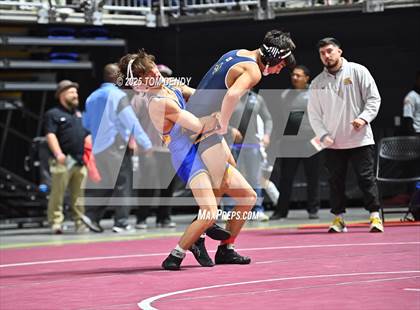 Thumbnail 3 in UIL Wrestling 5A-6A Finals (Round 3) photogallery.
