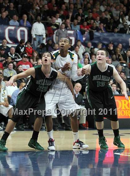 Thumbnail 1 in De La Salle vs. Castro Valley (CIF NCS D1 Final) photogallery.