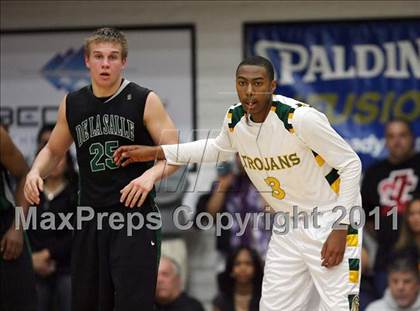 Thumbnail 3 in De La Salle vs. Castro Valley (CIF NCS D1 Final) photogallery.