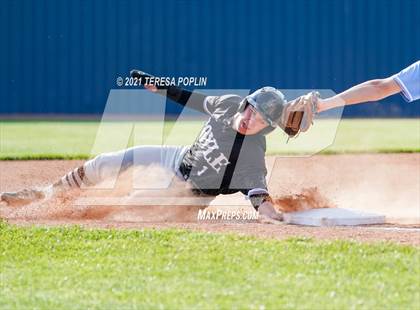 Thumbnail 1 in Boyle County @ Danville photogallery.