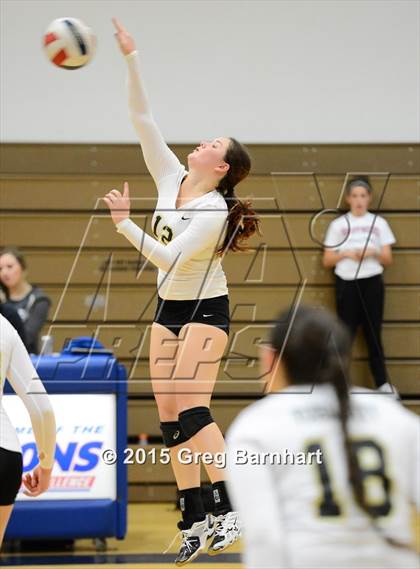 Thumbnail 3 in Yuba City vs. Christian Brothers photogallery.