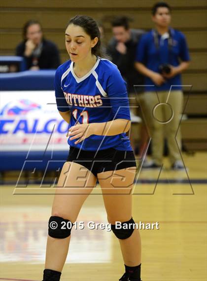 Thumbnail 3 in Yuba City vs. Christian Brothers photogallery.