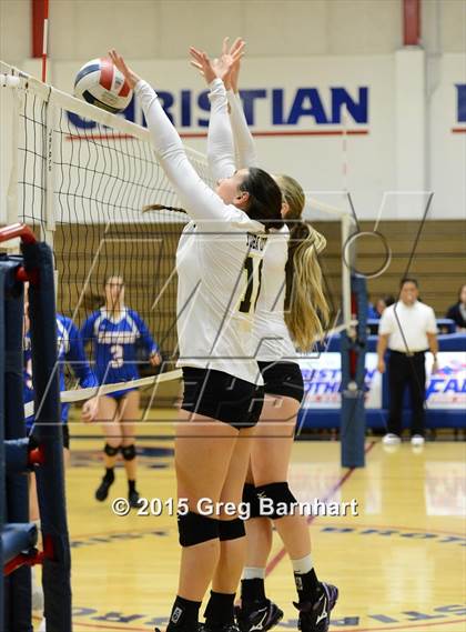 Thumbnail 2 in Yuba City vs. Christian Brothers photogallery.