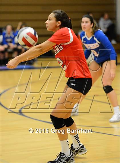 Thumbnail 2 in Yuba City vs. Christian Brothers photogallery.